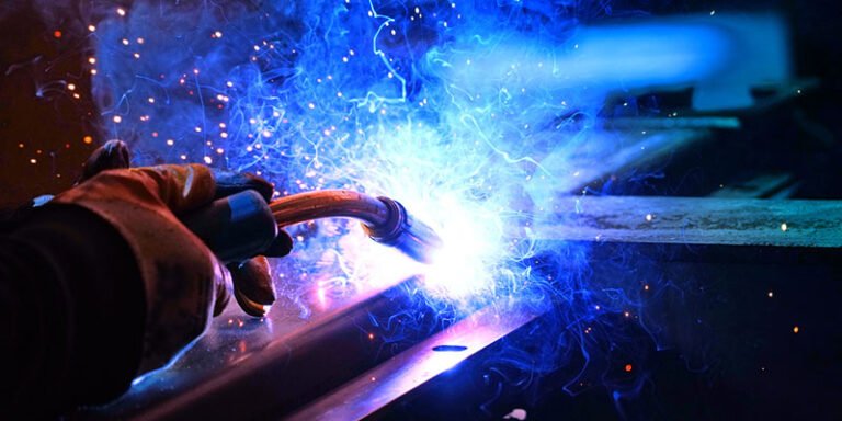 How Emergency Welding Services Prevent Costly Equipment Failures