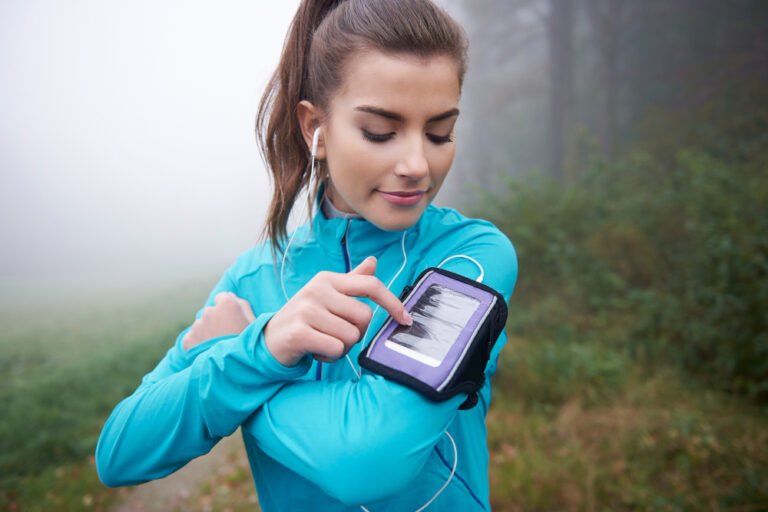 Wearables FeedWorldTech Easy Reading Guide